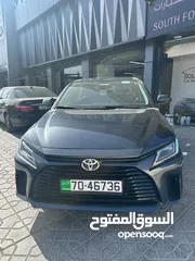  2 استأجر الان تويوتا ياريس موديل 2025 فل كامل اضافات باقل الاسعار فقط من الجنوب