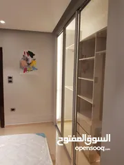  7 استوديو فاخر مفروش بتلاع العلي مطل عجامعة الاردنية مع ترس خارجي