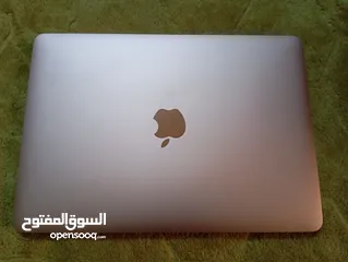  4 ماك بوك آبل