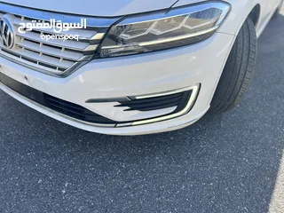  9 Volkswagen E Laveda 2019