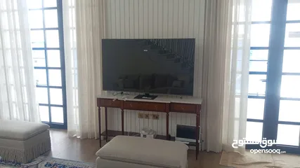  5 الصيانة العامة  صيانة وتركيب مكيفات  صيانة كهرباء منزلية وتركيب لوحات توزيع   تركيب كاميرات منزلية