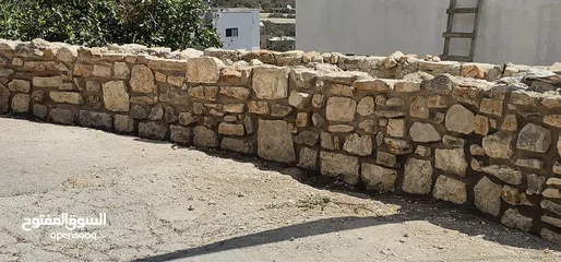  4 بناء حجر طبيعي