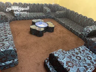  7 بيت بسعر شقة - بسعر مغري.. الزرقاء-الزواهره-حي جبر ، يوجد فيه بلكونه و حديقة ، التواصل للجادين فقط