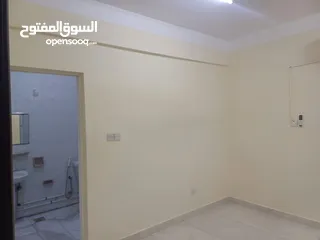  37 غرفة للإيجار مع حمام ومطبخ  Room for rent khuwair 17/2 Room Bathroom Kitchen