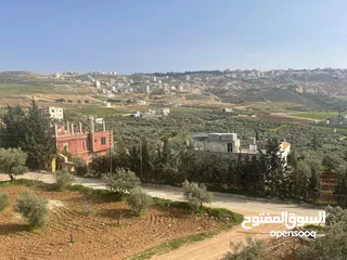  3 أرض مميزة ذات اطلالة بانورامية للبيع