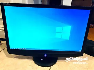  3 شاشة كمبيوتر مكتبي جديدة