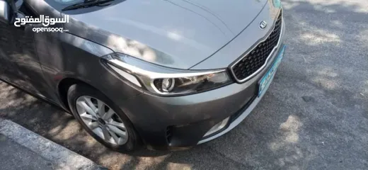  1 Kia K3 Diesel 2017