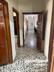  14 � للإيجار من المالك مباشرة – طابق أول في رام الله / الشرفة