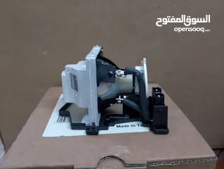  22 بروجكتر داتا شو