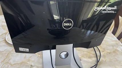  3 شاشه dell استخدام بسيط رائعه و استعاب سريع