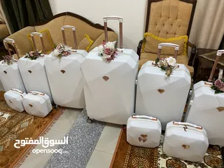  3 شناتي سفر عرايسي لون ابيض