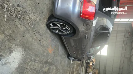  2 سيارة بولو 2013