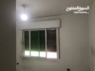 7 Empty apartment for Rent