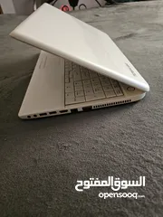  4 toshiba satellite   لاب توب