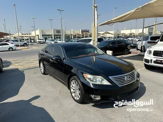  2 Lexus LS 460 Short 2010