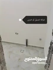  18 شقه طابق ثاني فني 170م  للبيع على شارع البترا خلف اربد مول قراند وكازيه الرجوب