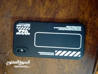  5 ايفون x بطاريه 100 شغال بصمة وجه معه 3 كفرات سعر حرق