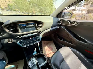  24 هيونداي ايونيك 2018 فل  ماشيه 105الف كاش واقساط