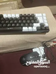  1 ماوس +كيبورد ماركه هايبر اكس استعمال خفيف