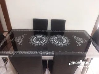  2 طقم طاولة سفرة سكريت شبه جديد