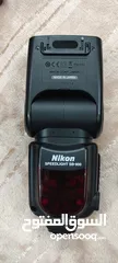  9 كاميرا نيكون شبه الجديد مع ملحقات كثيرة D7000 Nikon