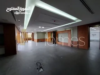  2 مكتب طابقي طابق رابع للايجار في زهران بمساحة بناء 387م