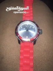  2 ساعات اصليه للبيع RADO/GUCCI//TISOOT