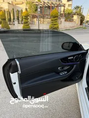  11 Mercedes E200 2021
