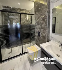  8 ثالث مع روف دوبلكس تشطيب فندقي مع تدفئة راكبة قرب دوار اقرأ