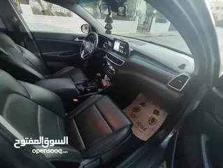  12 هونداي توسان فل اضافات ما عدا الفتحة  للبيع بسعر مغري ع الكاش فحص نخب رخصة وتأمين طويل