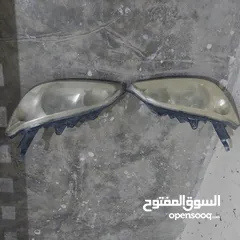  1 اضويه هوندا سفك 2004 2005 بحاله ممتازه