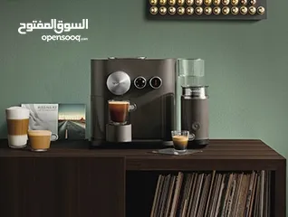  4 مكينة صنع القهوة مع خفاقة الحليب - Nespresso coffee machine
