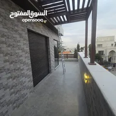  24 فيلا متلاصقة للبيع او للايجار في عبدون - ref : 12161