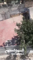 6 ساحه  مع  بركس وغرفه  مساحة 300  متر