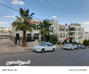  10 عمارة للبيع تلاع العلي خلف مطعم جبري شارع الجاردنز منطقة جميلة و هادئة