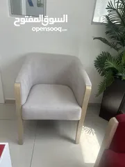  1 كراسي وكنب و مكاتب تابع لشركة للبيع