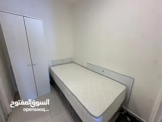  8 شقه مفروشه للايجار في الدوار الرابع ( Property 42952 )-175063744