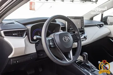  13 Toyota Corolla 2020 hybrid