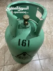  3 جرة غاز نصف ممتلئة