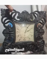  2 ساعه حائط للبيع بحاله ممتازه اقراء لاعلان