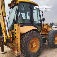  3 JCB backhool