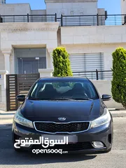  3 كيا سيراتو 2018 لون كحلي مميز بحالة الوكالة