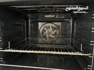  1 Built in oven