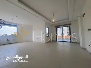  4 شقة طابق اول للبيع في حي الصحابة بمساحة بناء 180م