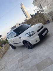  1 كيا سول 
2012/2011