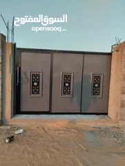  3 تصنيع وتركيب ابواب الليزر