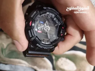  9 ساعة اصلي ضخمة اسمها جي شوك بلوتوث