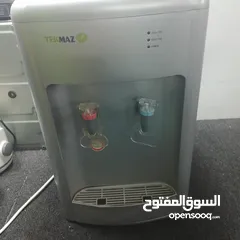  1 كولر  طاولة نوع تكماز تركي مكفول بحاله الوكاله استخدام 4شهور