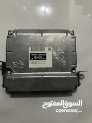  1 قطع غيار لكزس is و Gs و ليتات لاند كروزر