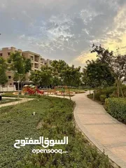 5 شقة 4 غرف Duplex للبيع امام مطار القاهرة في كمبوند تاج سيتي التجمع الاول القاهرة الجديدة خصم 42%